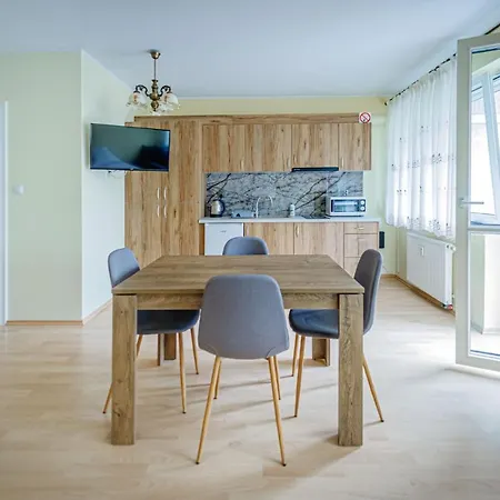 Stara Piekarnia - Dworcowa